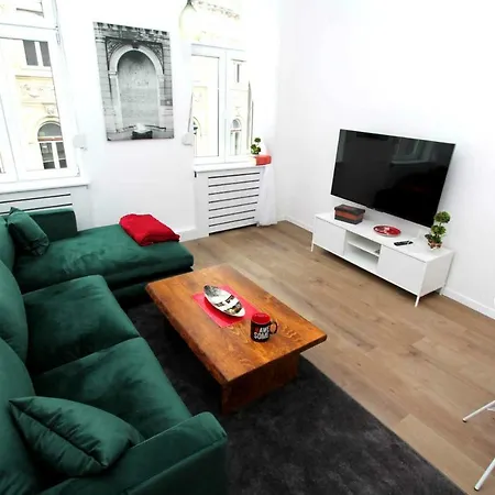 Old Town Luxury *